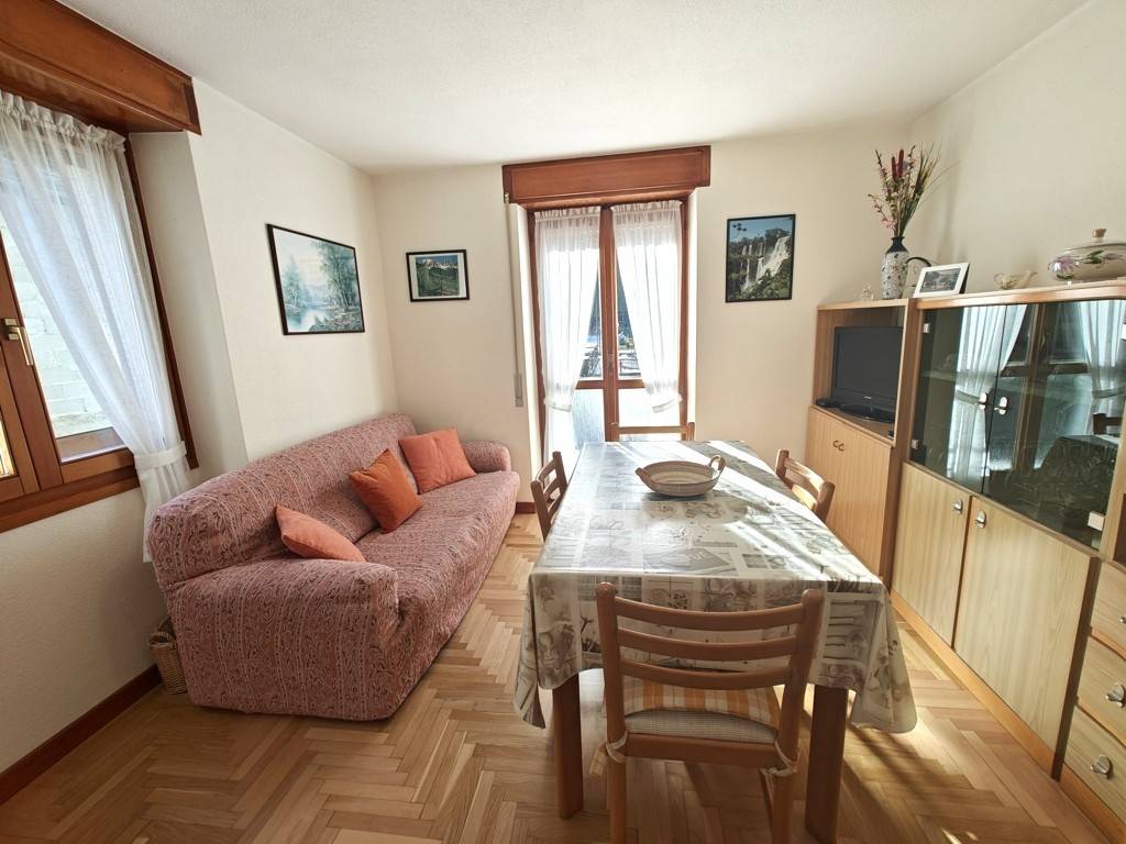 Appartamento a Caspoggio in Via Ezio Vanoni, 56 - Foto 2