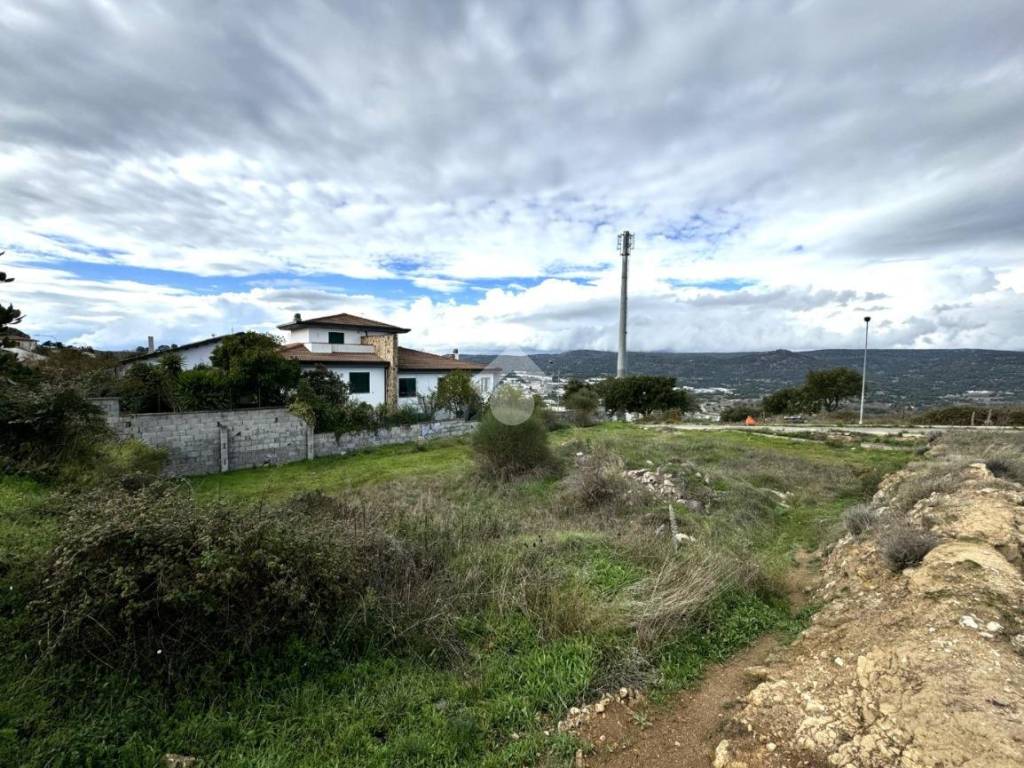 Terreno a Nuoro in Viale Degli Oleandri, 82 - Foto 4