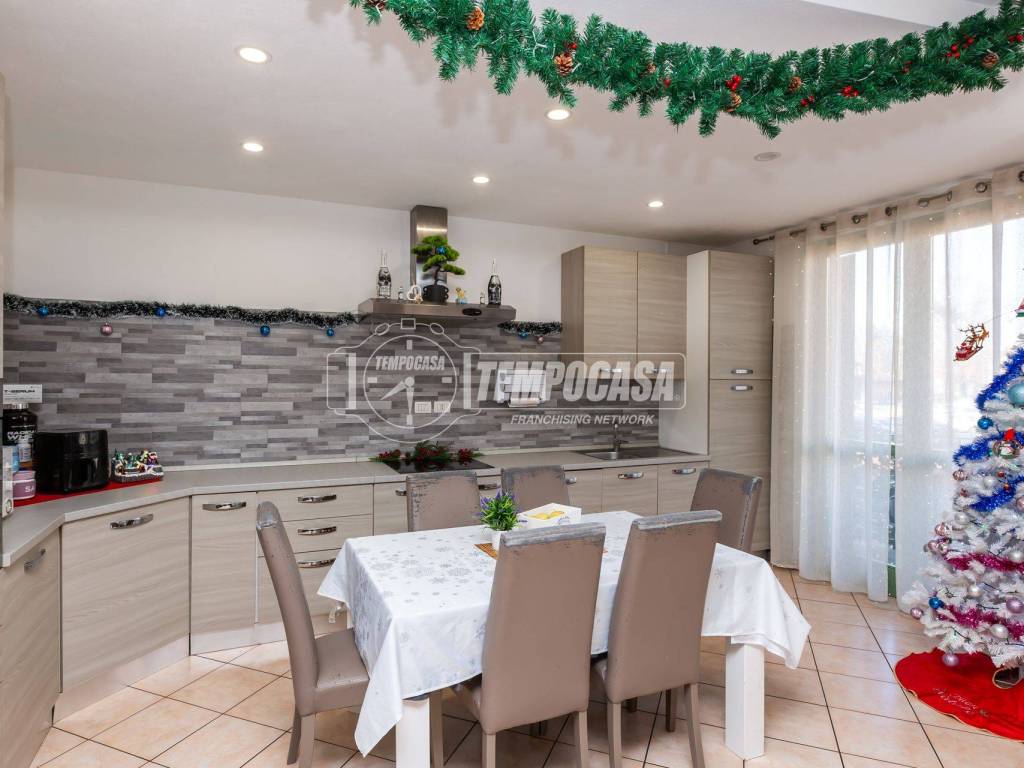 Appartamento a Villanova d'asti in Piazza Vittorio Alfieri 20 - Foto 4