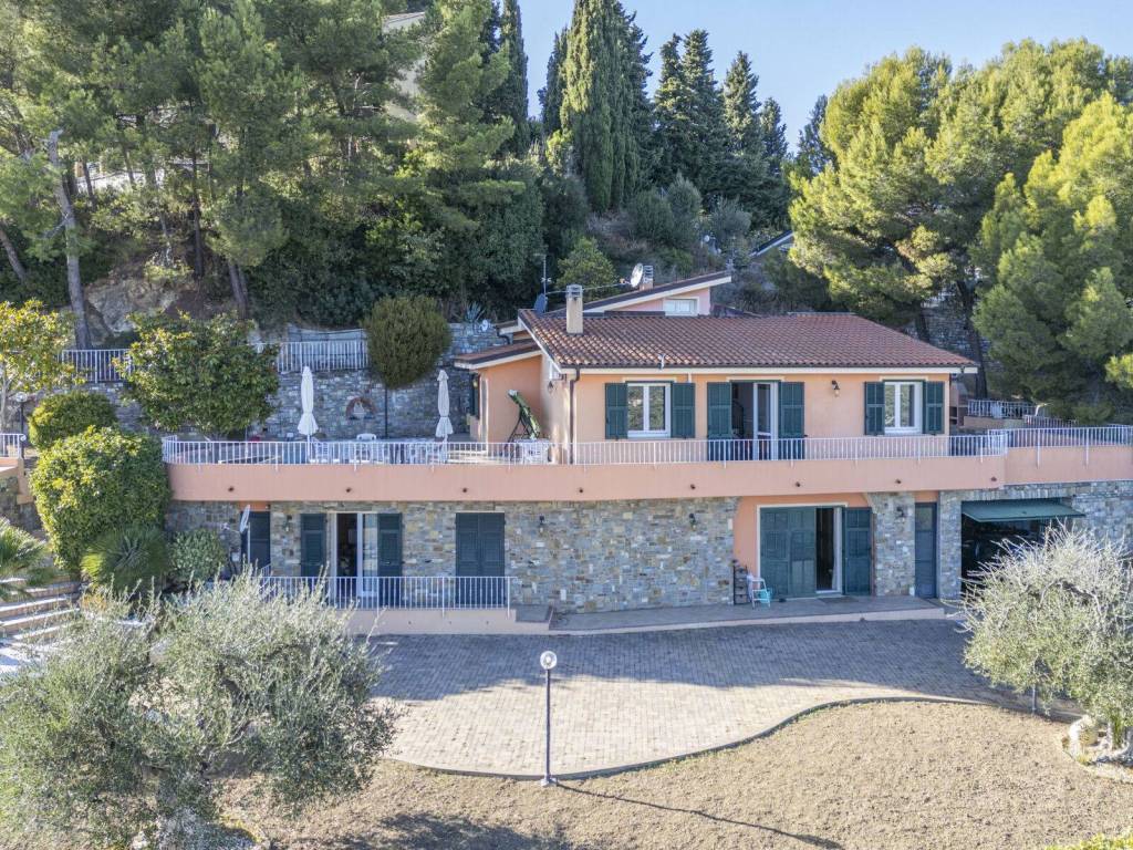 Villa a Imperia in Via Sant'agata, 107 - Foto 3