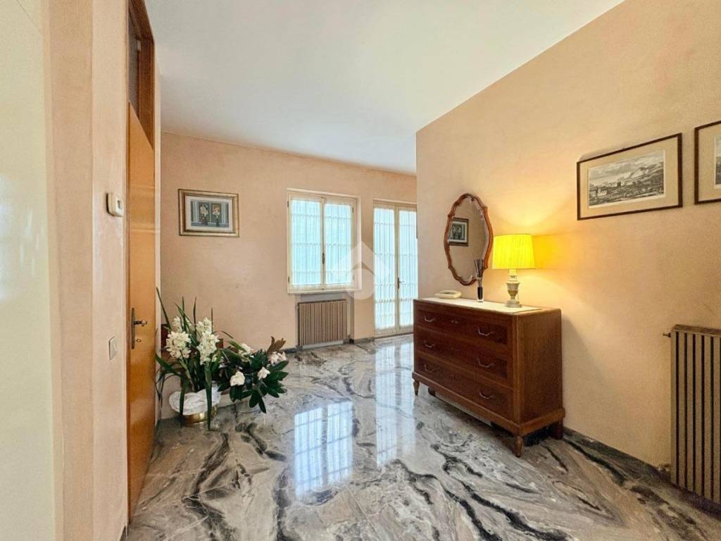 Villa a Creazzo in Via de Pinedo, 4 - Foto 2