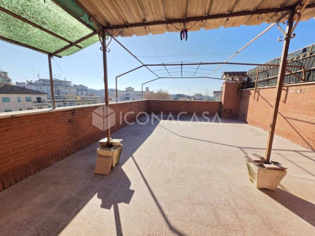 Appartamento a Ciampino in Via Monte Grappa - Foto 2