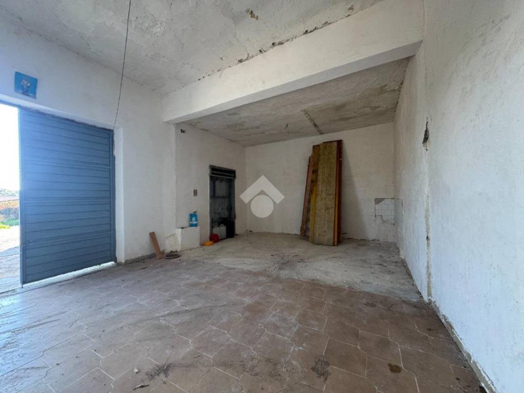 Box / garage a Agrigento in Via delle Egadi, 43 - Foto 5