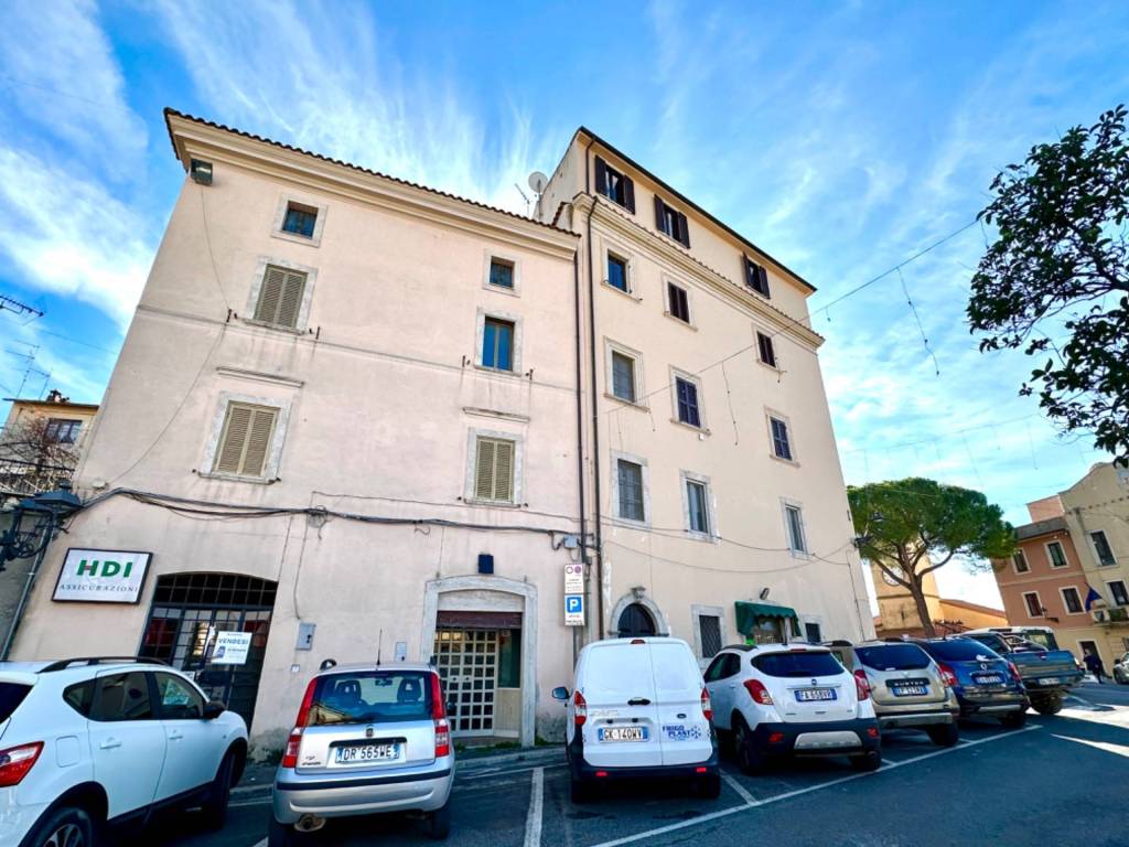 Appartamento a Poggio moiano in Via Umberto I, 10 - Foto 2