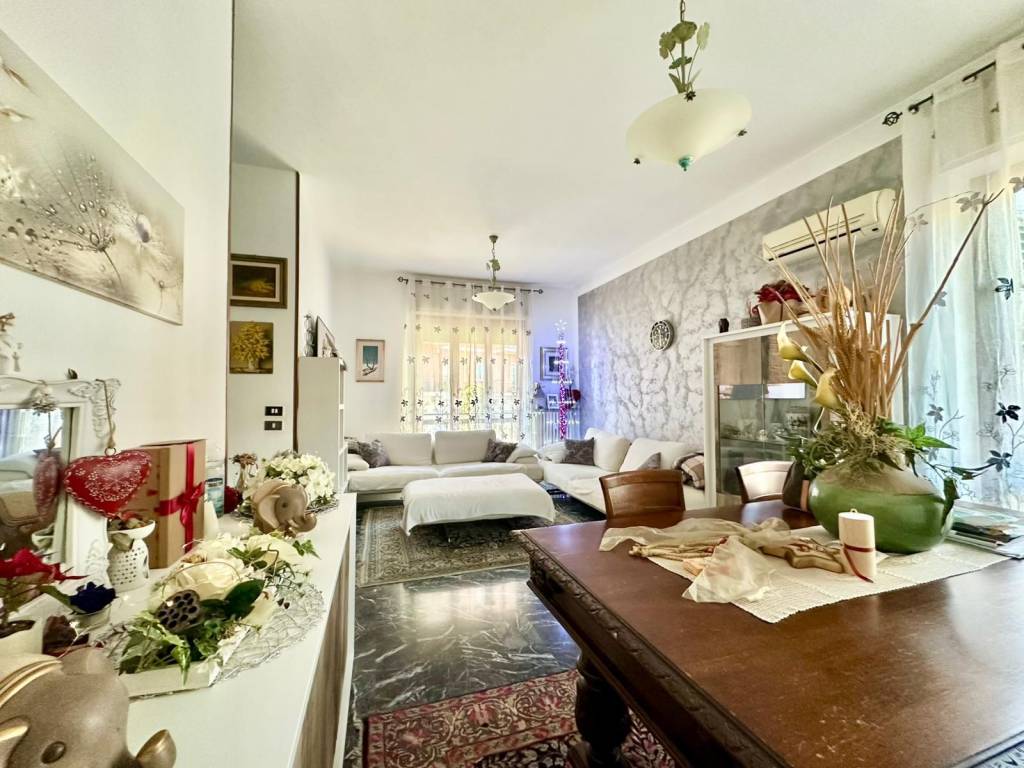 Appartamento a Asti in Via Alessandro Manzoni - Foto 3