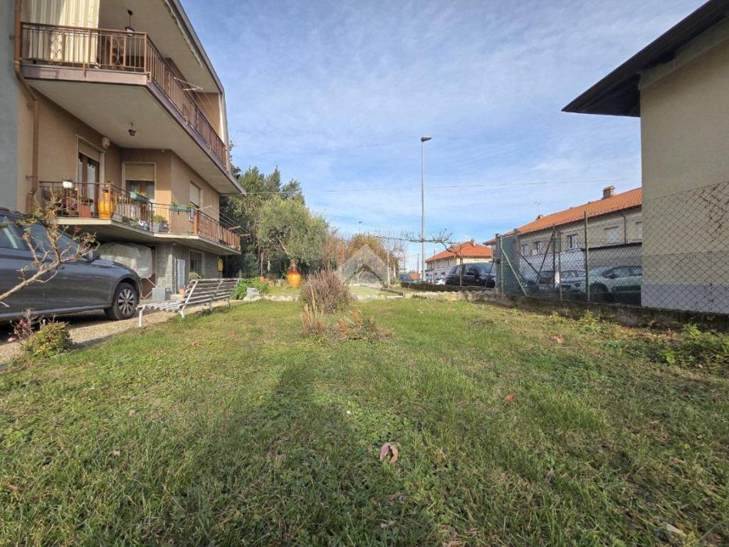 Villa a Alpignano in Via Cavaliere Mussino, 26 - Foto 2