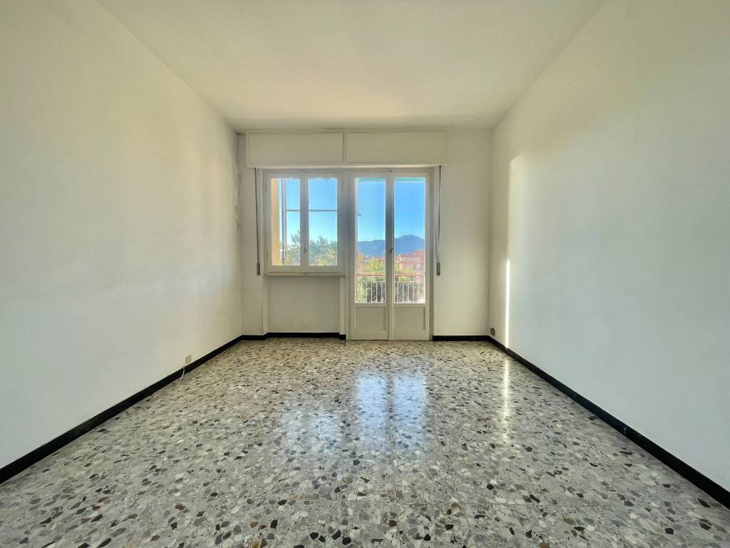 Appartamento a Pietra ligure in Via Santa Maria Giuseppa Rossella - Foto 5