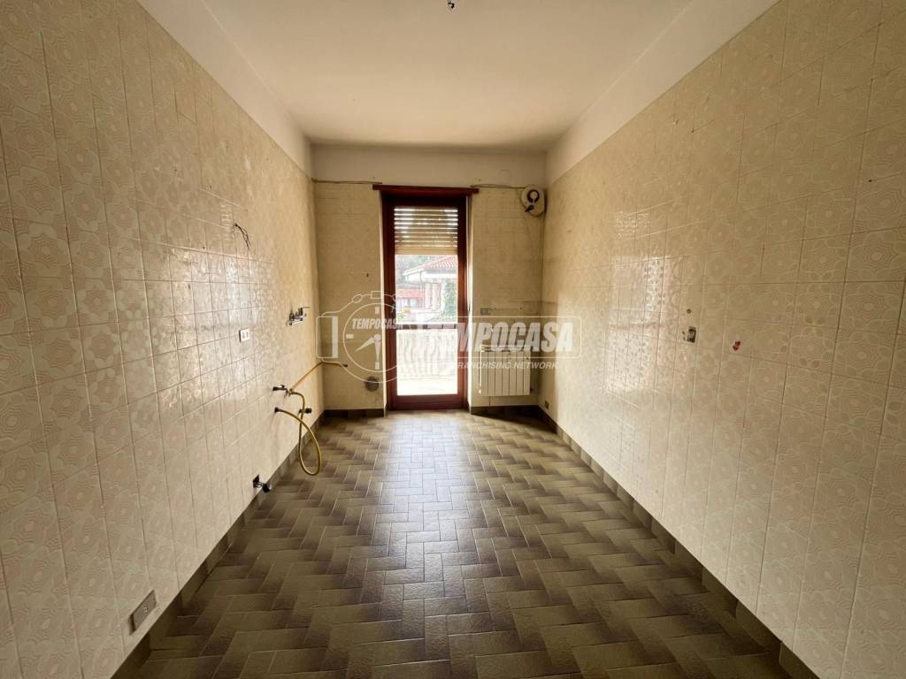 Appartamento a Cuorgnè in Via Torino - Foto 4