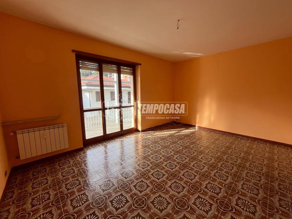 Appartamento a Cuorgnè in Via Torino - Foto 5
