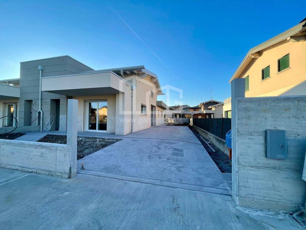 Villa a Volta mantovana in Via Sesia, 10 - Foto 4