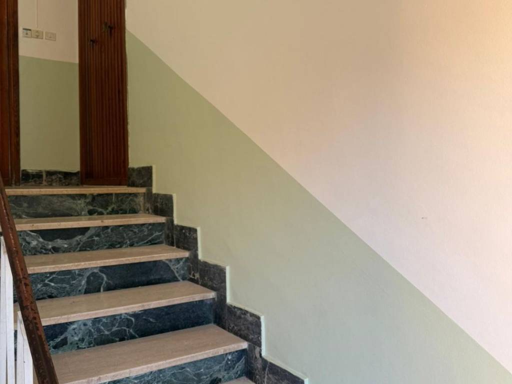 Appartamento a Capodimonte in Via degli Eucaliptus - Foto 4