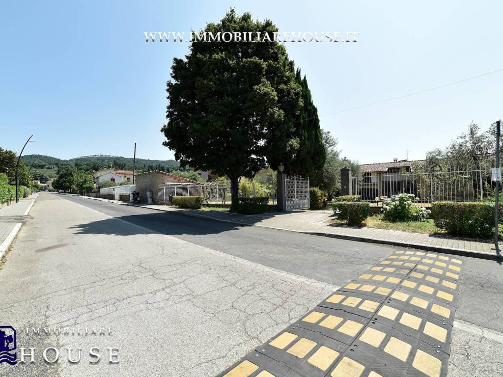 Villa a Bolsena in Viale Cristoforo Colombo, 31 - Foto 3