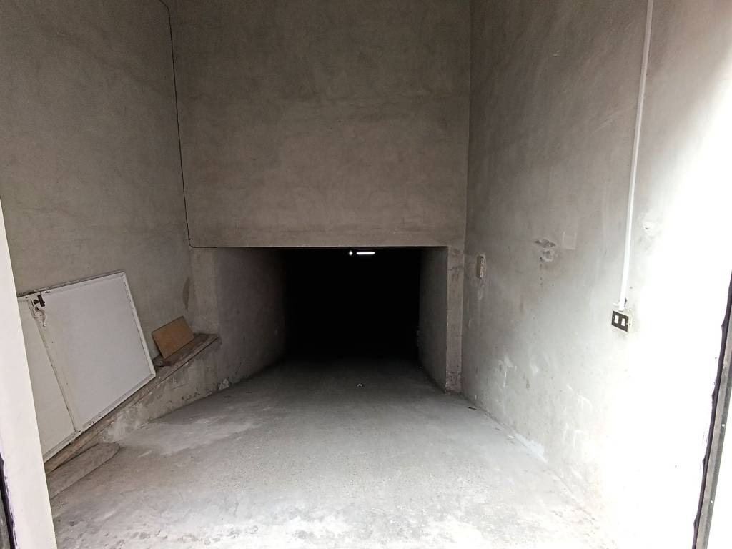 Box / garage a Bernalda in Via Antonio Gramsci - Foto 3