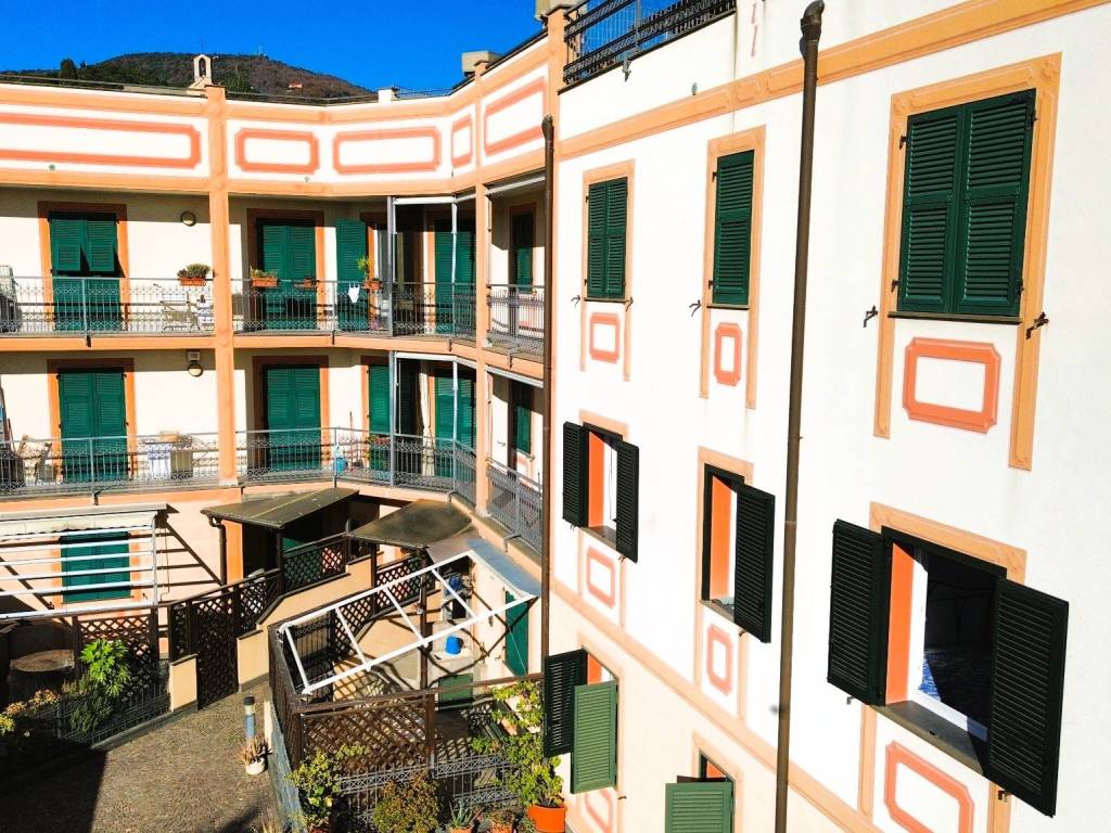 Appartamento a Spotorno in Via Berninzoni - Foto 4