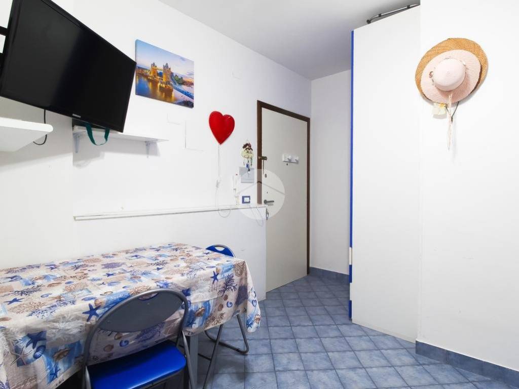 Appartamento a Alba adriatica in Via Cavour, 85 - Foto 2
