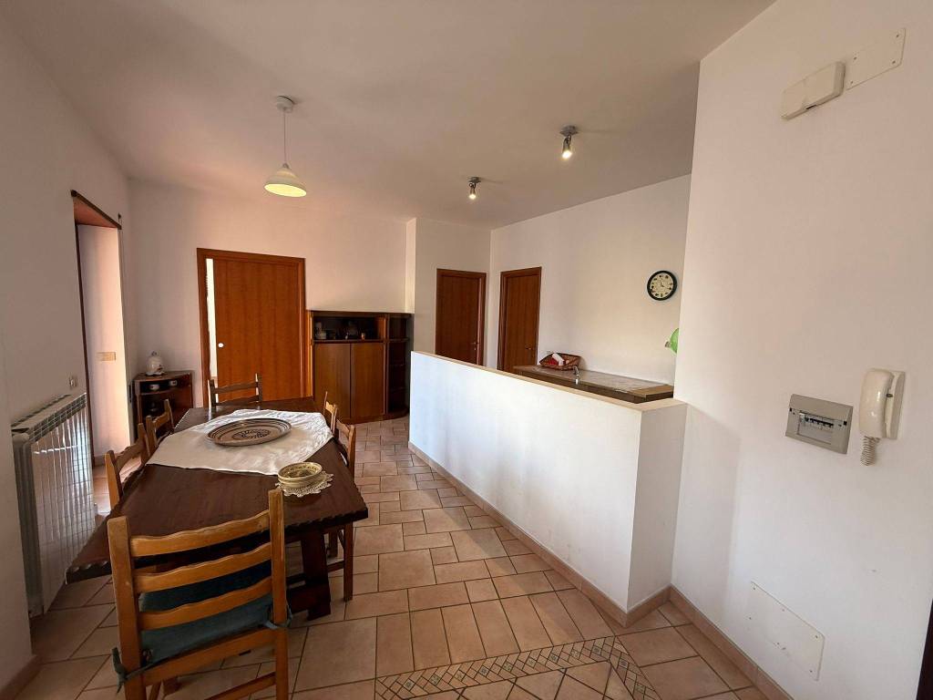 Appartamento a Terracina in Via Enrico Giansanti, 45 - Foto 3