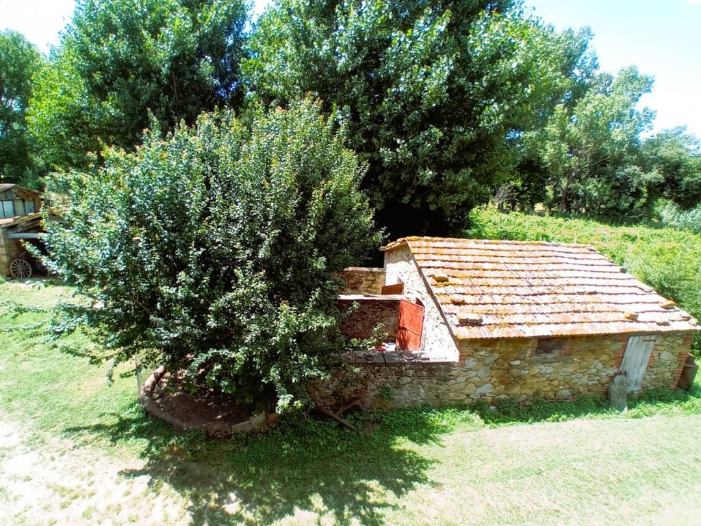 Rustico / casale a Tuoro sul trasimeno in località Sanguineto - Foto 2