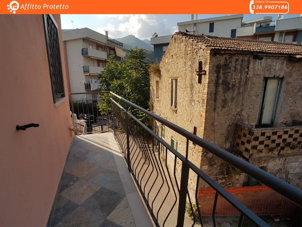 Appartamento a Formia in Via Adalgiso Ferrucci, 18 - Foto 2