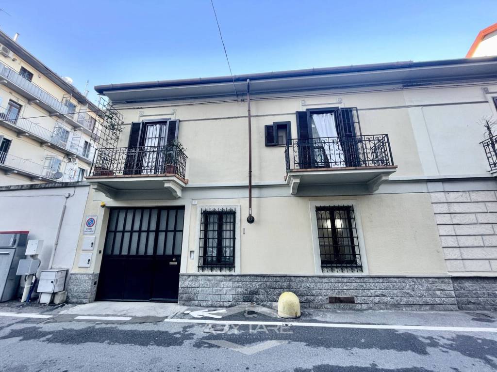 Casa indipendente a Moncalieri in Via Maroncelli, 3 - Foto 3