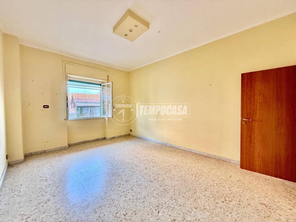 Appartamento a Portici in Traversa Longobardi - Foto 3