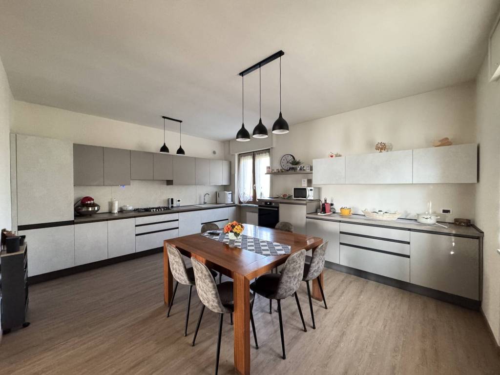 Rustico / casale a Castelgomberto in Contrada Nicoletti, 3 - Foto 3