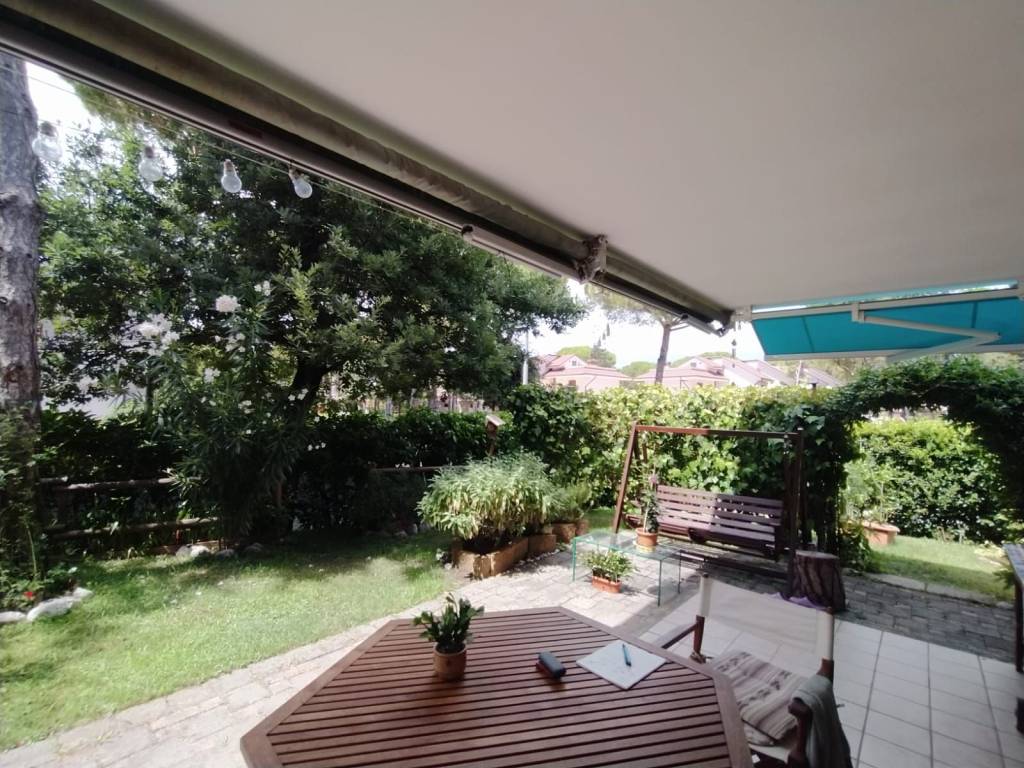 Appartamento a Lignano sabbiadoro in Via dei Pini, 27 - Foto 4