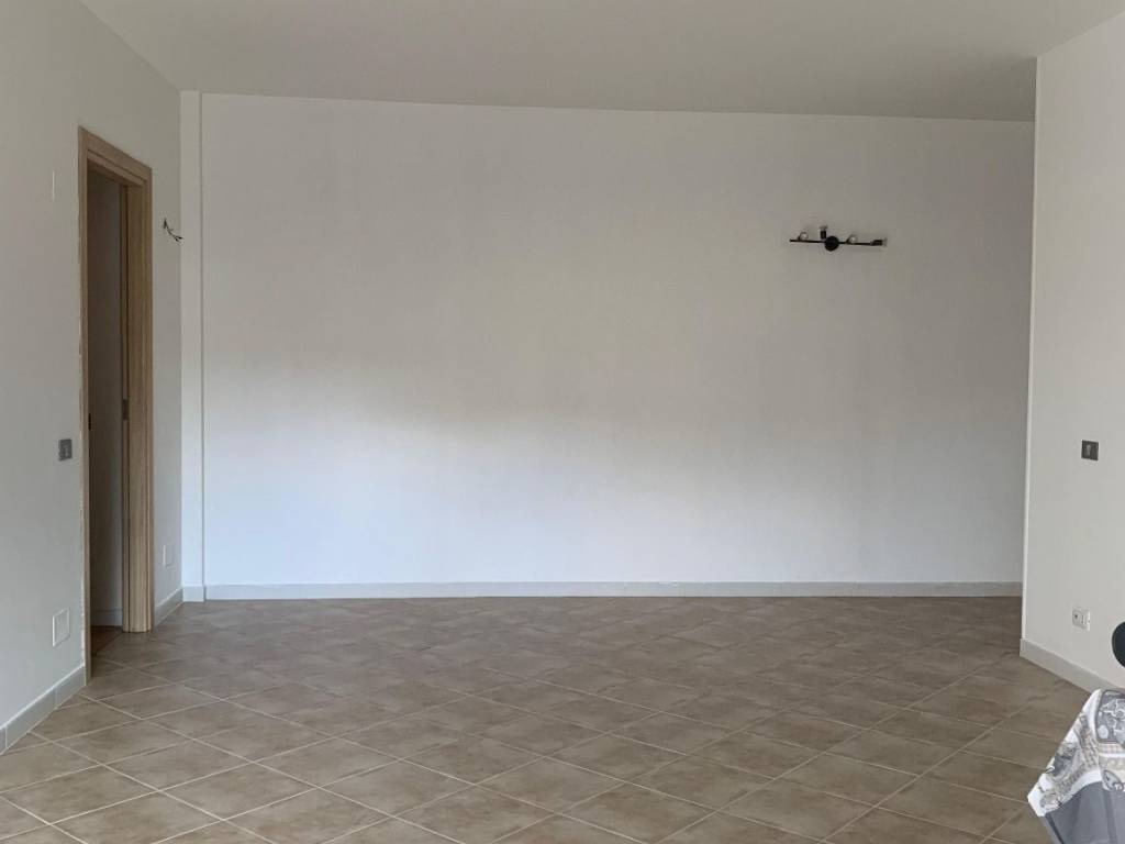 Appartamento a Livorno in Via Pompilia - Foto 5