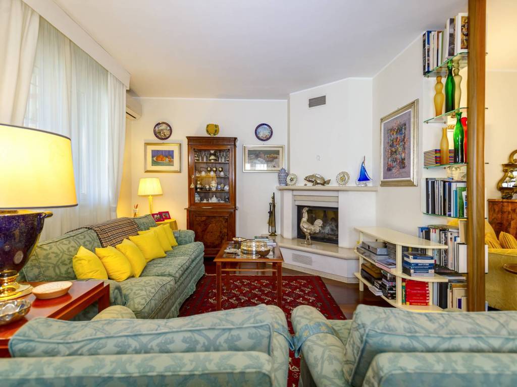 Casa indipendente a Silvi in Largo Giuseppe Garibaldi - Foto 3