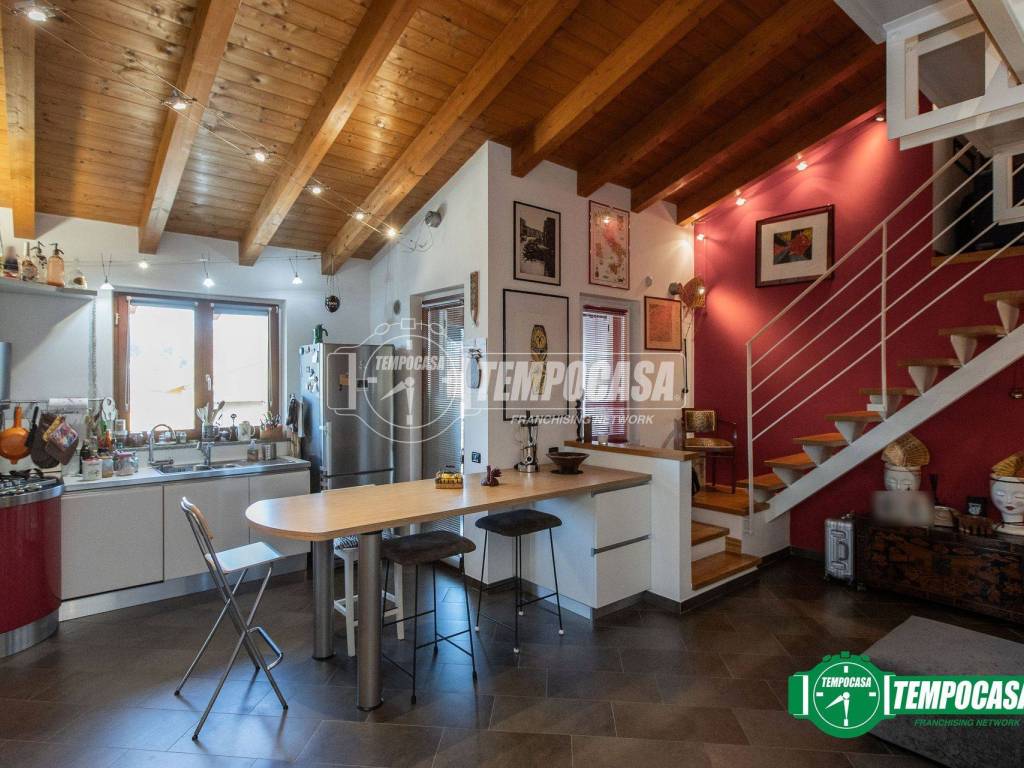 Loft / open space a Oleggio in Via Carmine 33 - Foto 3