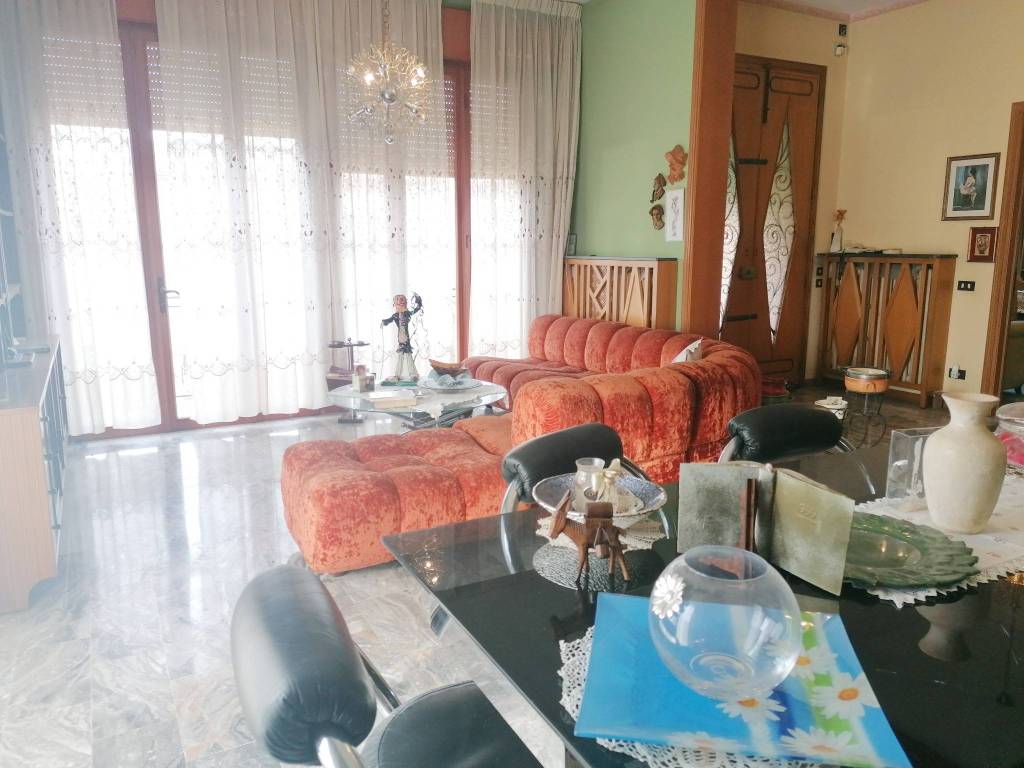 Villa a Lendinara in Via Giovanni XXIII, 12 - Foto 3