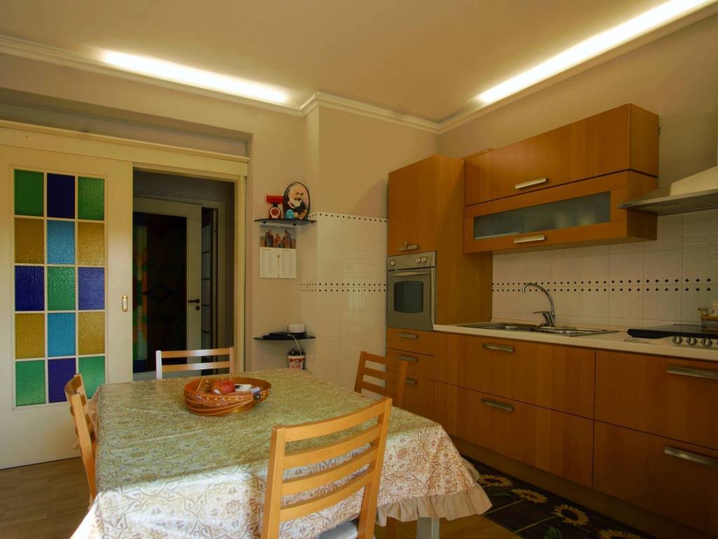 Appartamento a Giarre in Via Filippo meda, 54 - Foto 3