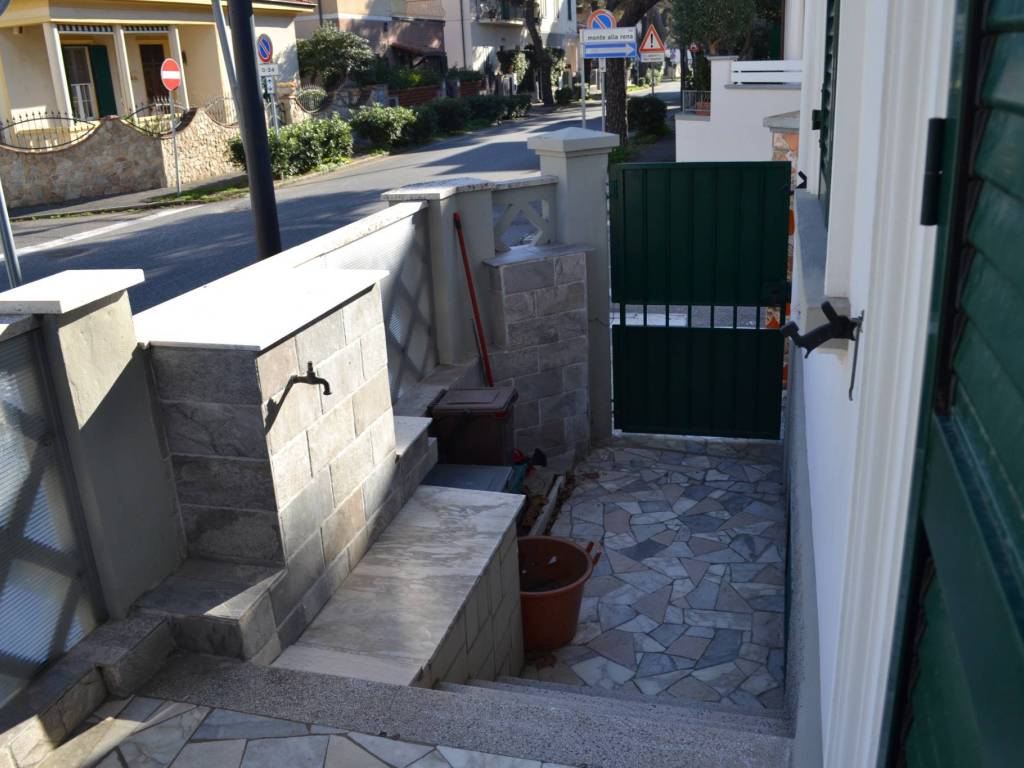 Appartamento a Rosignano marittimo in Via Umberto Terracini - Foto 5