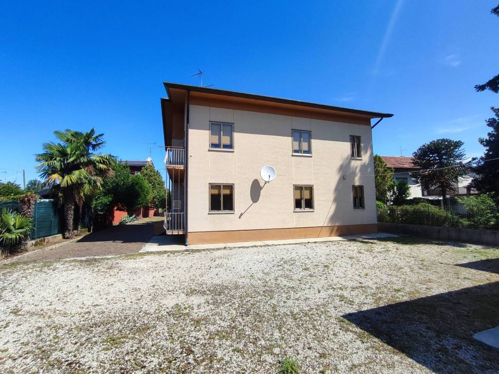 Casa indipendente a Tavagnacco - Foto 2