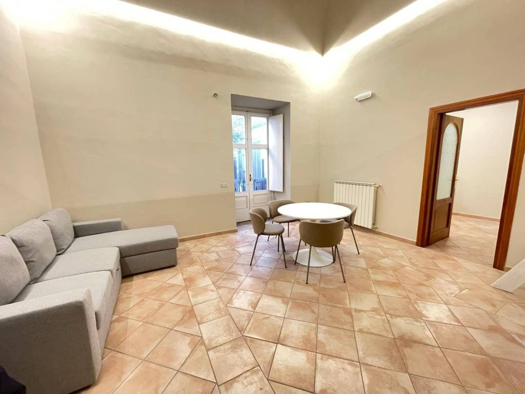 Appartamento a Benevento in Via Alfonso De Blasio - Foto 2