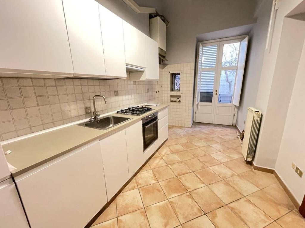 Appartamento a Benevento in Via Alfonso De Blasio - Foto 5