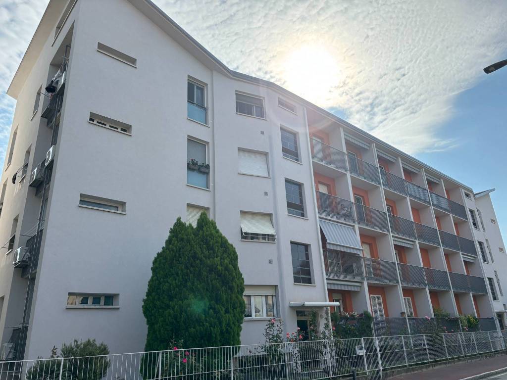 Appartamento a Cernusco sul naviglio in Via Adua, 16 - Foto 3