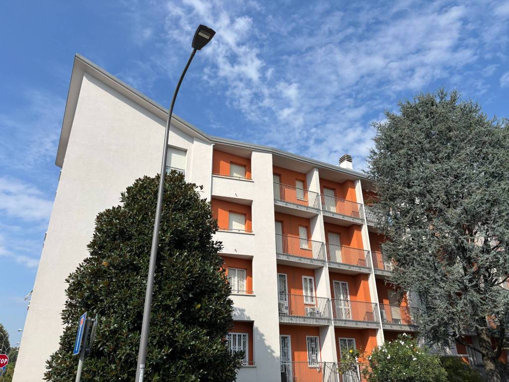 Appartamento a Cernusco sul naviglio in Via Adua, 16 - Foto 4