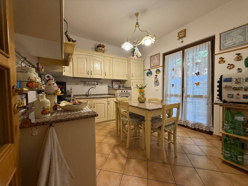 Villetta a schiera a Poggio mirteto in Via Valletonda - Foto 5