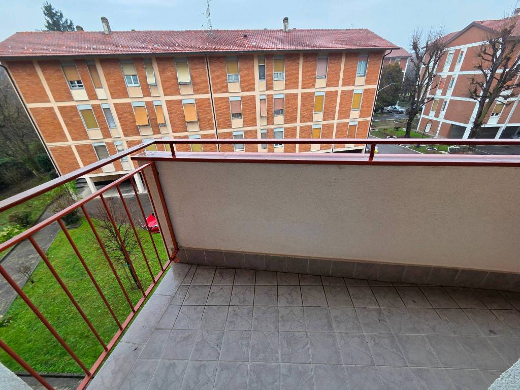 Appartamento a Saronno in Via Carlo Marx, 33 - Foto 5