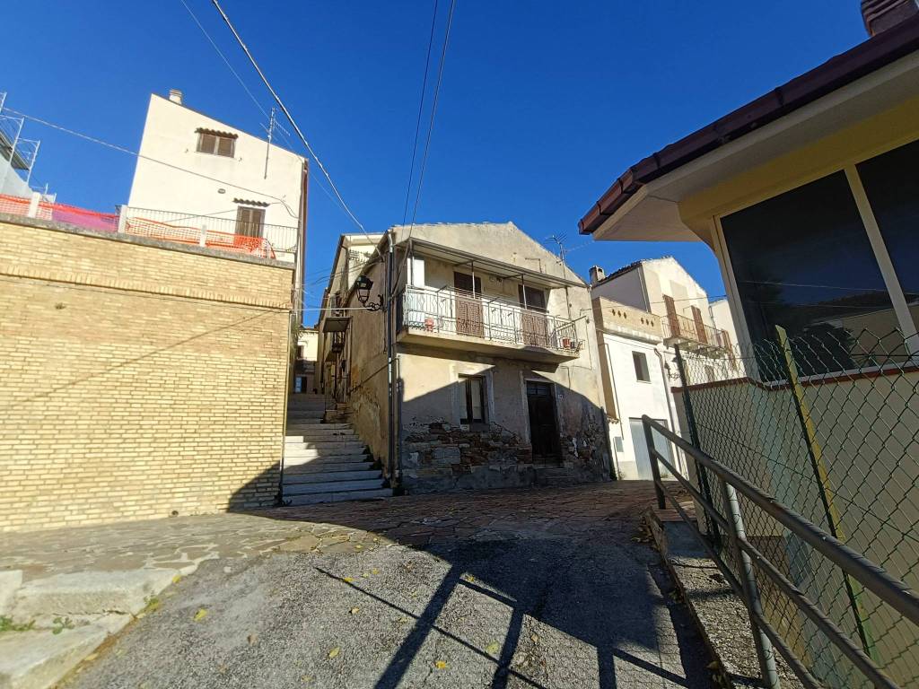 Appartamento a Alanno in Vicolo Pescara - Foto 2