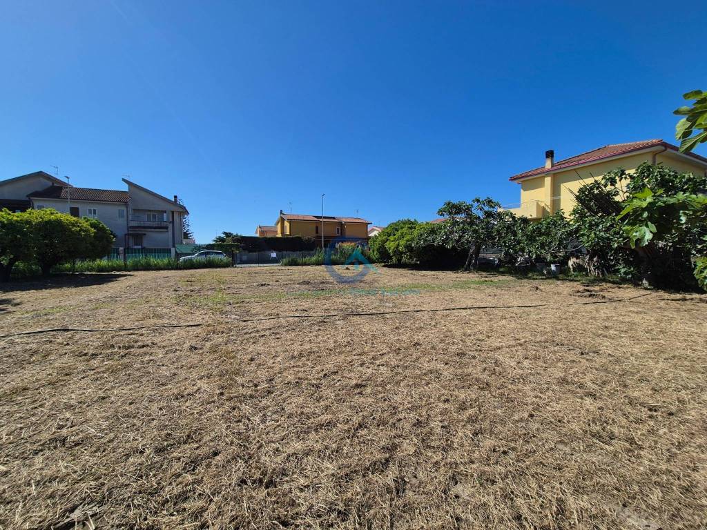 Terreno a Borgia in Via Giovanni Falcone, 39 - Foto 4