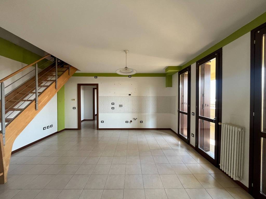 Appartamento a Fidenza in Via Partigiani Fidentini - Foto 2