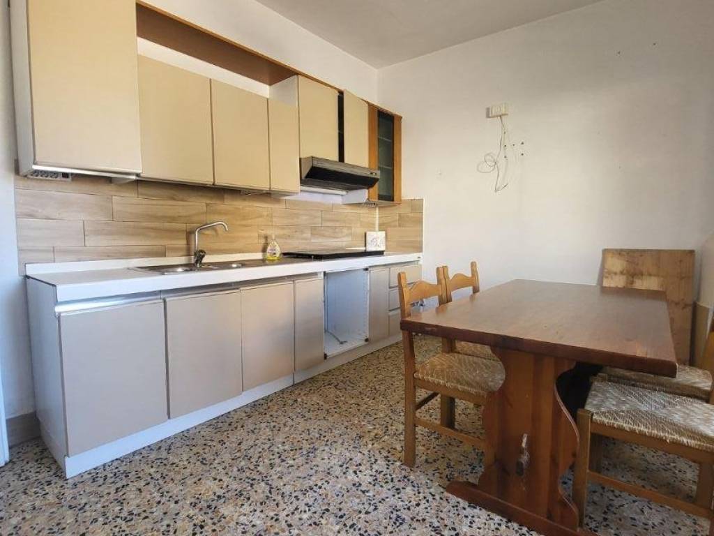 Casa indipendente a Albano laziale in Via Montagnano, 17 - Foto 2