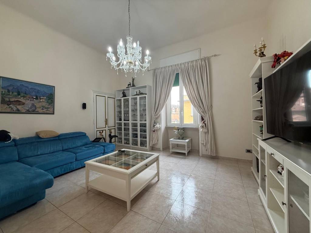 Appartamento a Terni in Via della Vittoria - Foto 4