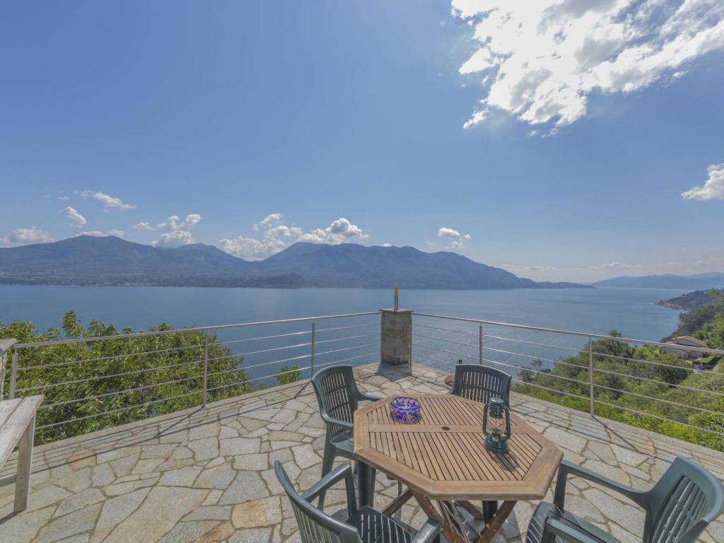 Villa a Oggebbio in XXV Aprile - Foto 2
