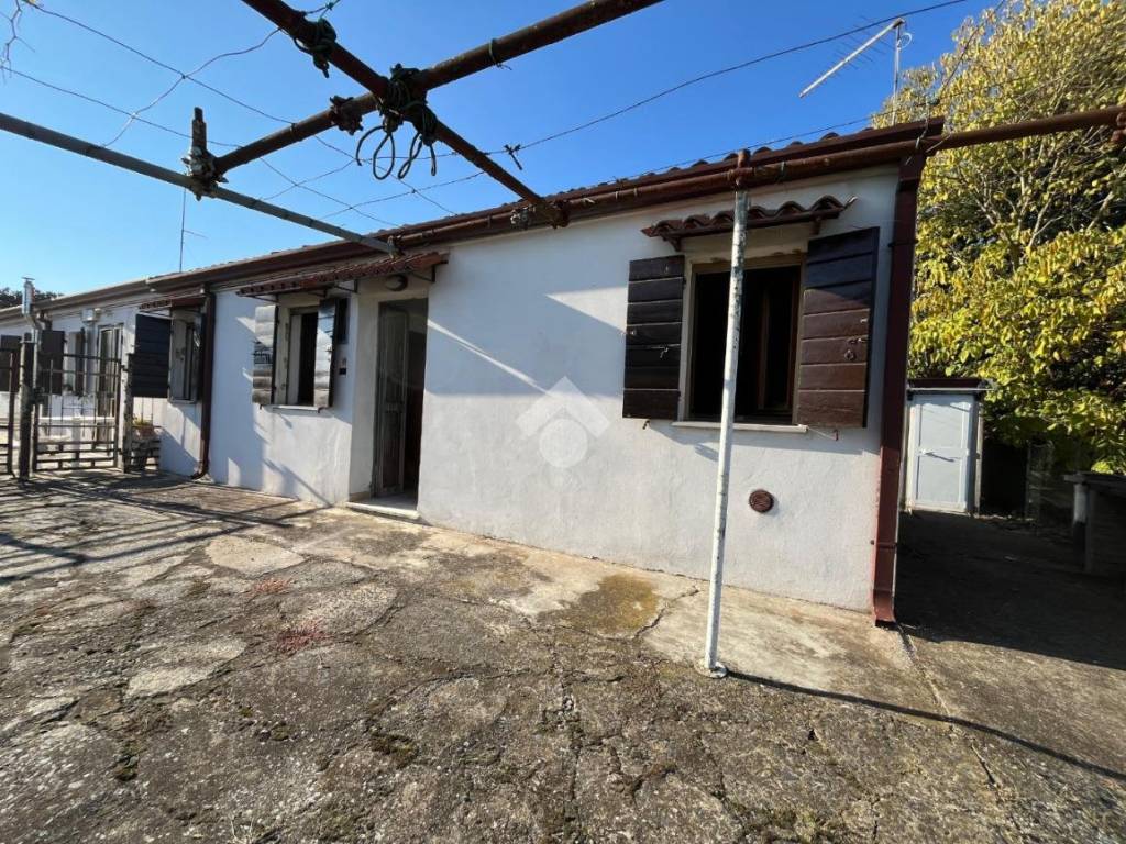 Casa indipendente a Rovigo in Via San Marco, 71 - Foto 2