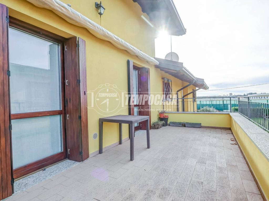 Villetta a schiera a Vergiate in Via Pasquee - Foto 3
