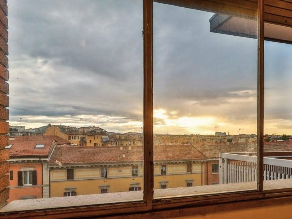 Appartamento a Bologna in Via Benedetto Cairoli - Foto 2