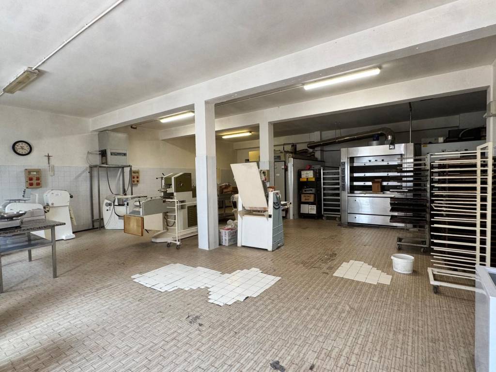 Immobile a Bagnolo san vito in Via Romana Conventino, 10 - Foto 5