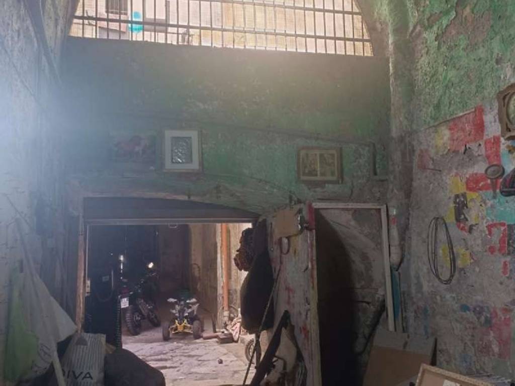 Immobile a Torre del greco in piazza Luigi Palomba - Foto 3